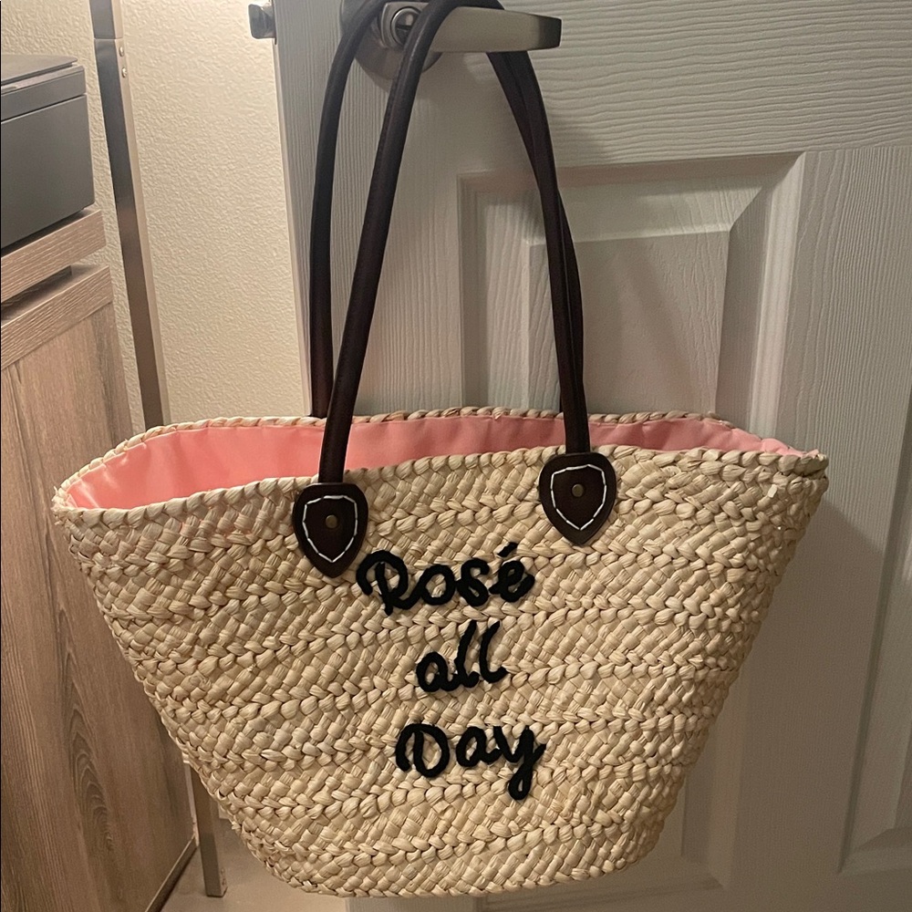 NWOT Rosé all Day 100% Straw Tote Bag with Pink Lining and inside zipper pocket